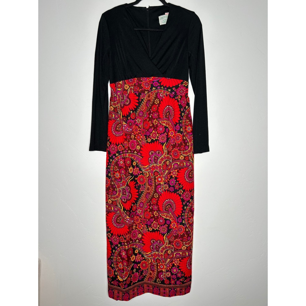 VNTG 70's Floral Paisley Maxi Dress Long Sleeves Size Small Junior 11P Red Black